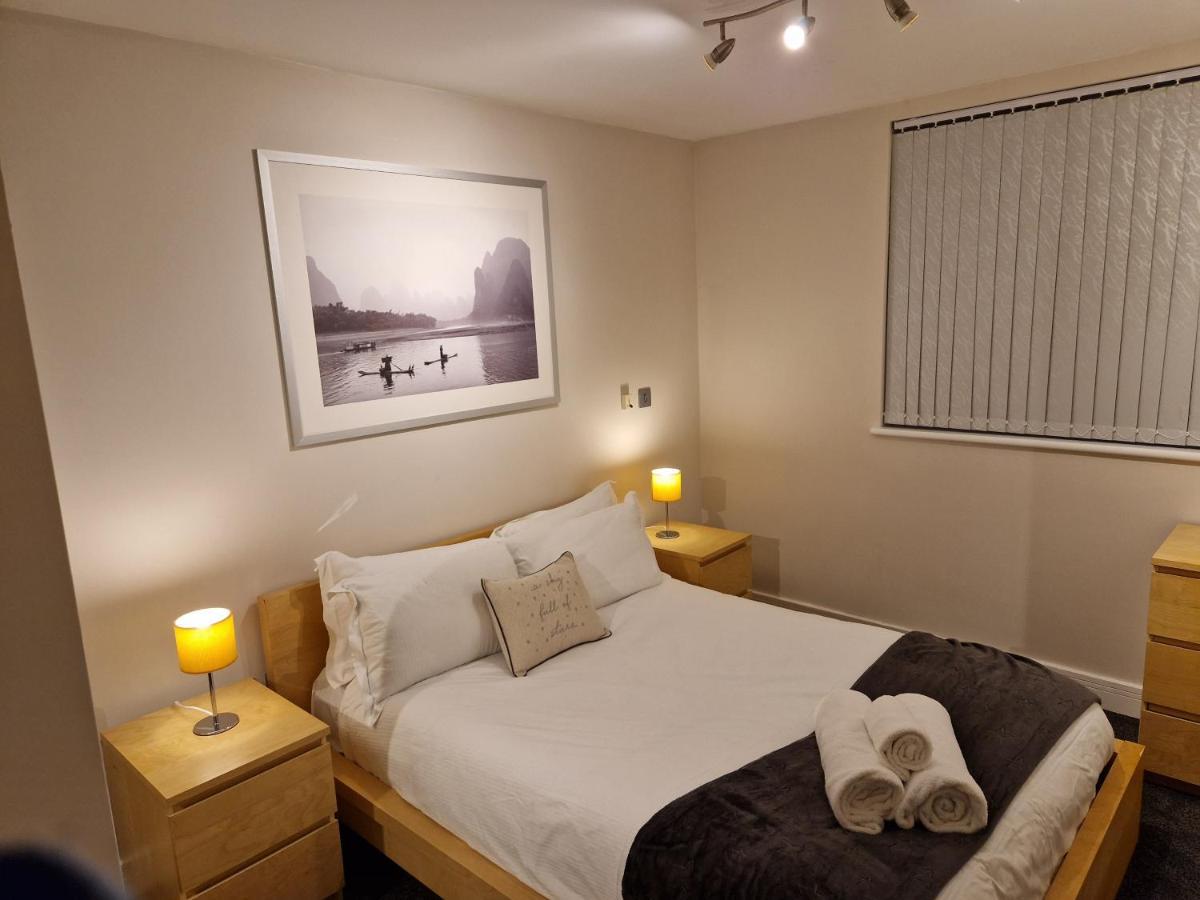 Birmingham Ruby 2-Bedroom Apartment City Centre ภายนอก รูปภาพ